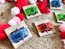 Load image into Gallery viewer, Valentine’s Day — mini pull back cars