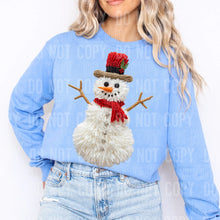 Load image into Gallery viewer, FAUX Yarn &amp; Sequins Christmas Designs
