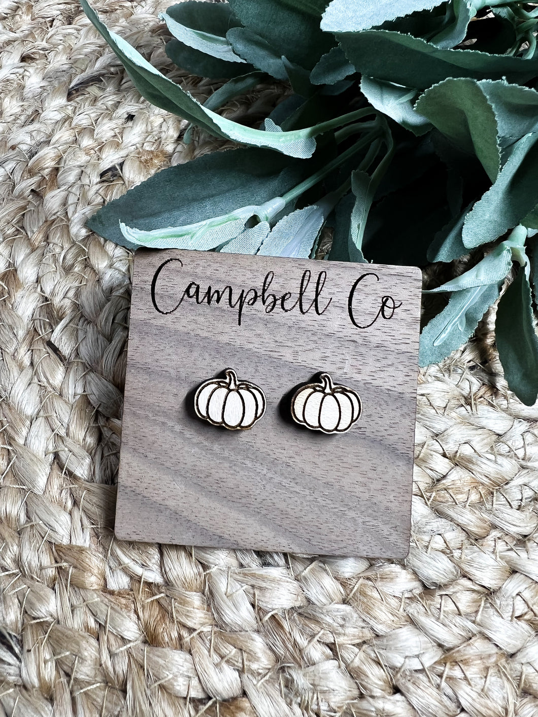 Pumpkin studs