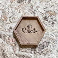 Load image into Gallery viewer, Personalized Ring Dish
